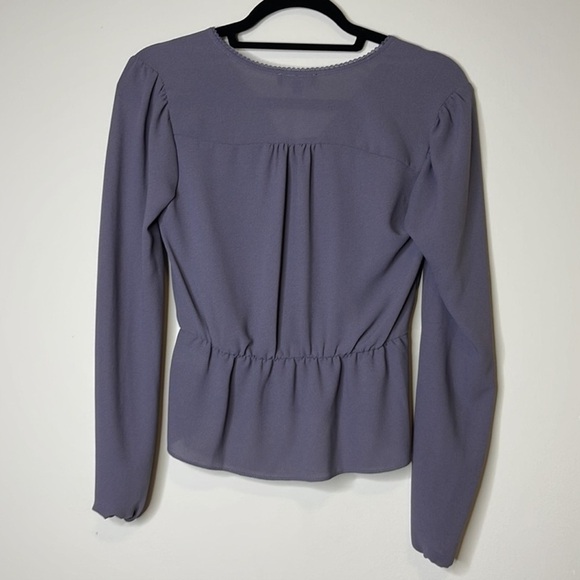 1. State NWOT Purple Blouse XXS - Picture 2 of 3